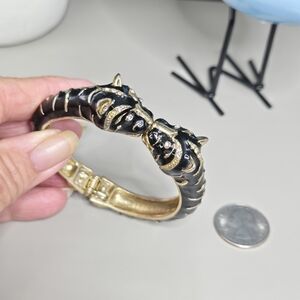 Vintage Black and Gold Jaguar Heads Hinged Bangle Bracelet